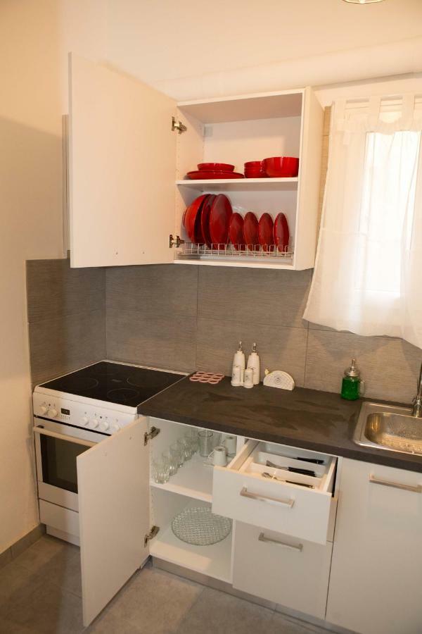 Acropolis,historic Center Apartment-update * אתונה